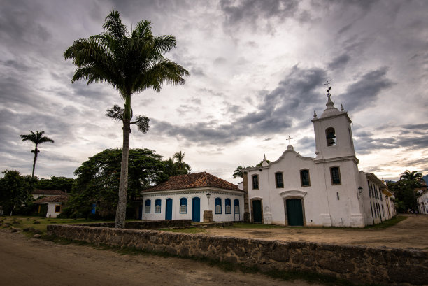 帕拉齐的殖民教堂图片下载