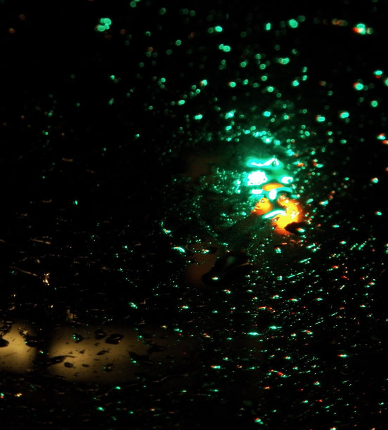 雨夜驱动器图片下载