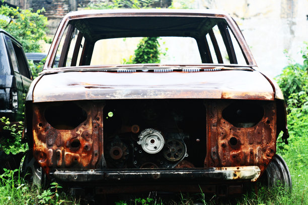 汽车损坏图片下载