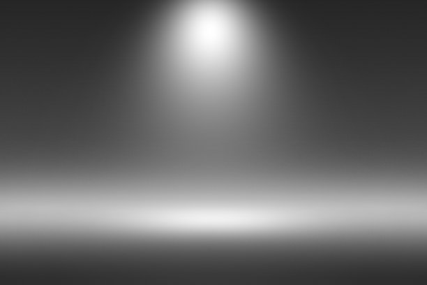 产品展示聚光灯在黑色背景-神秘的雾无限黑暗地平线地板图片下载