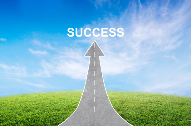 一条路变成一支向上的箭，是成功的路标，象征着成功的方向。图片下载
