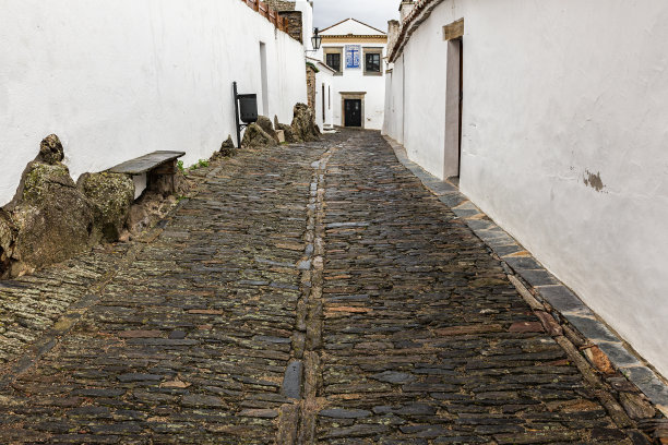 蒙萨拉斯图片下载