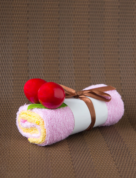 手帕和樱桃李子卷图片下载