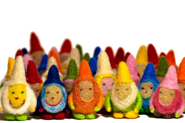 小矮人团图片下载