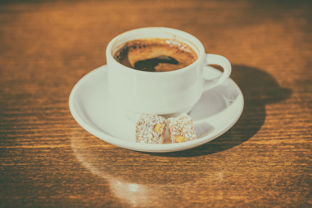 早晨的创意概念，咖啡与喜悦，instagram风格图片下载