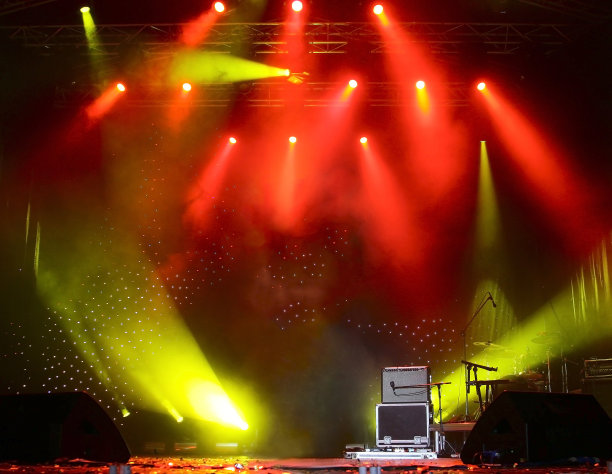 舞台上明亮的光线图片下载