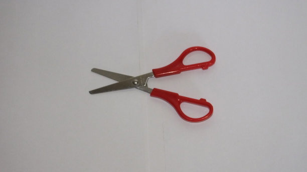 打开的剪刀图片下载