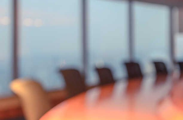 模糊的会议室背景图片下载
