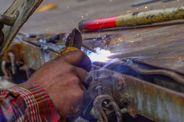 无手保护焊接图片下载