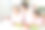 妇女和小女孩做饭图片下载