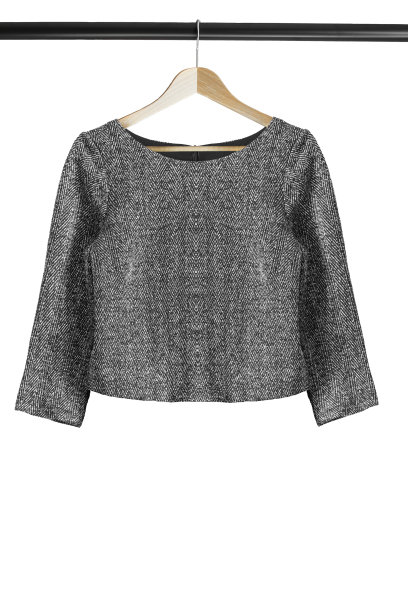 放在衣架上图片下载