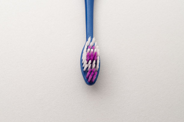 蓝色牙刷图片下载