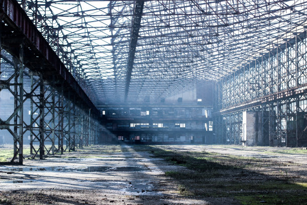 被遗弃的大厅图片下载