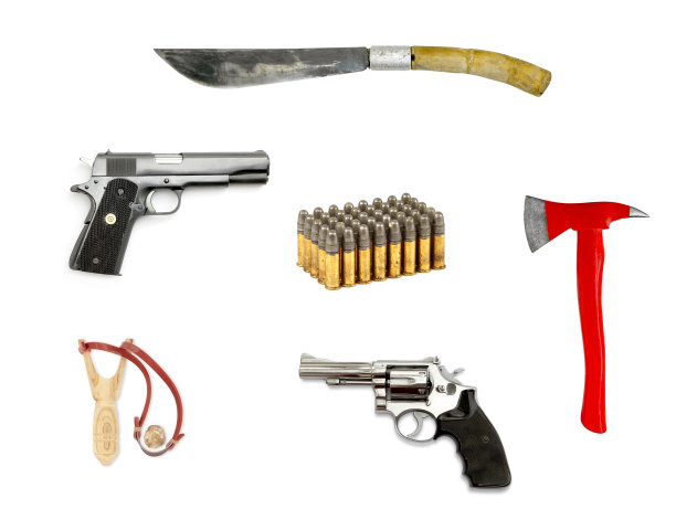 白色背景上的孤立武器图片下载