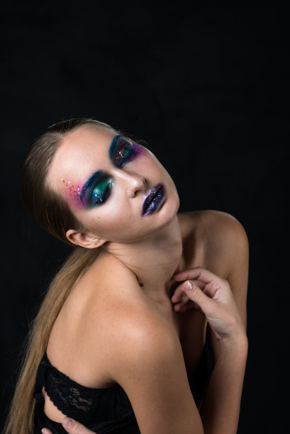 魅力肖像美女模特与创意艺术化妆图片下载