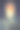 晚上，人和里面有发光星星的大气球漂浮在天空中素材图片