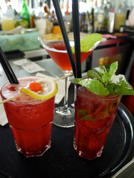 鸡尾酒IV。图片下载