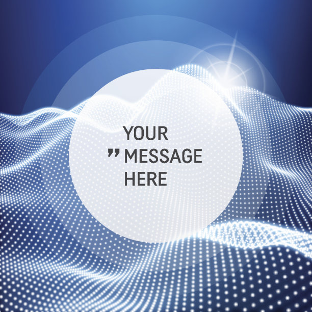 带有文本位置的圆形框架。低多边形几何3D山景观。多山的地形。图片下载