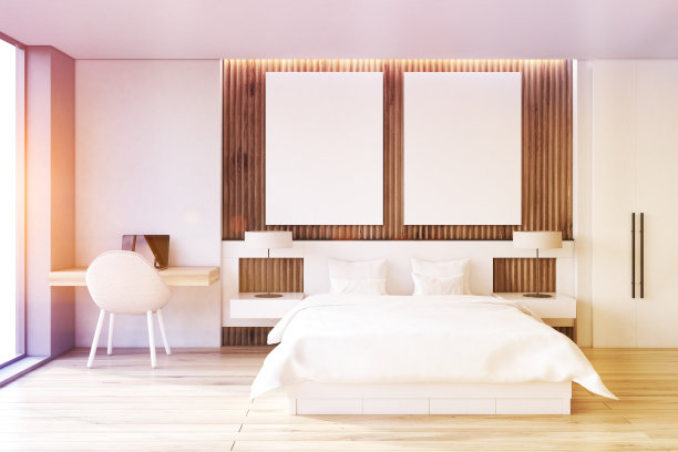 两间有海报的卧室，书房，色调图片下载