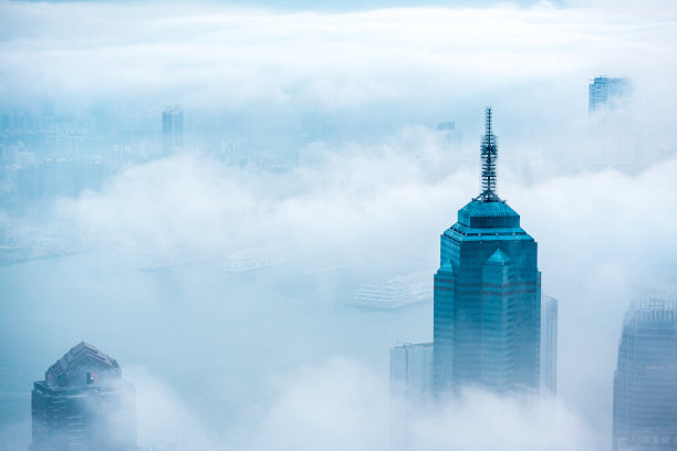 云中的城市——香港图片下载