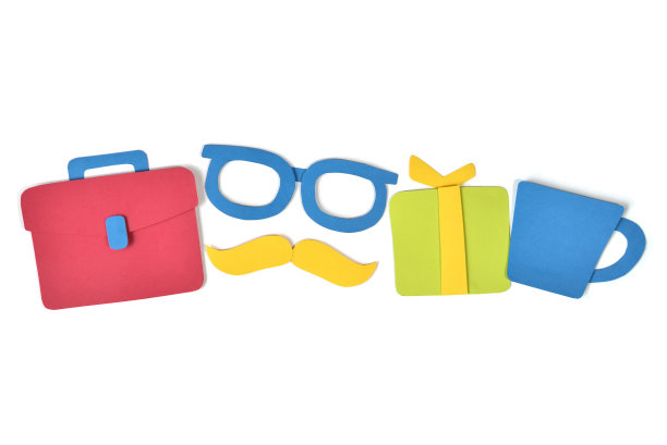 父亲节贺卡剪纸在白色的背景图片下载