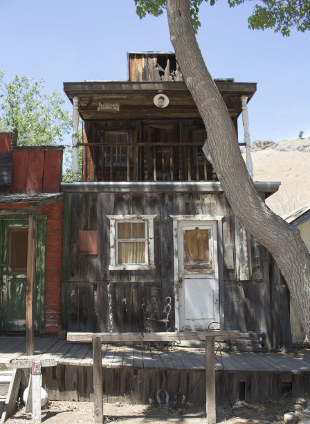 废弃的老房子-鬼城-加利福尼亚图片下载