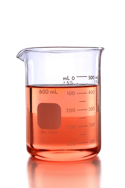 实验室烧杯与有色液体图片下载