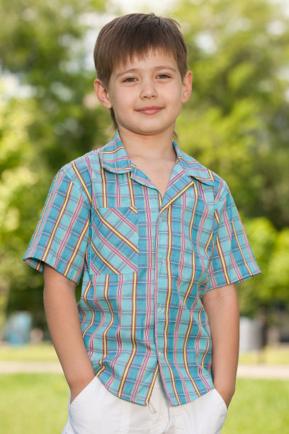 时尚的男孩图片下载