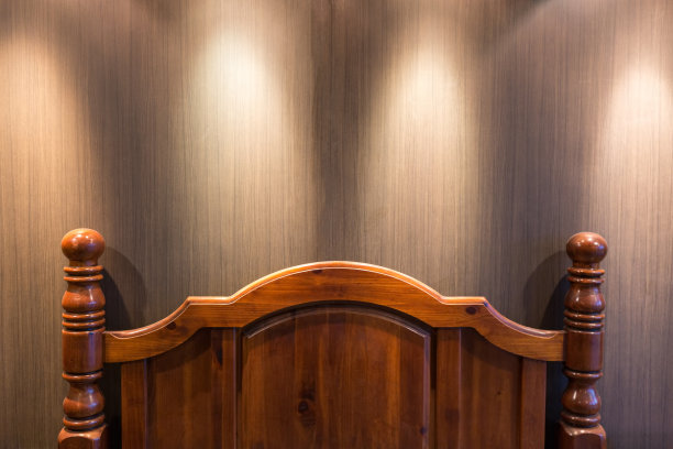 木制的床头板图片下载