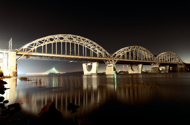 乌克兰基辅铁路桥图片下载