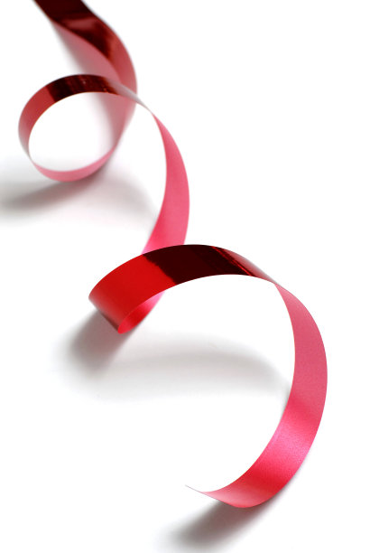 丝带包装礼物孤立在白色背景图片下载