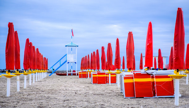 在海滩上图片下载