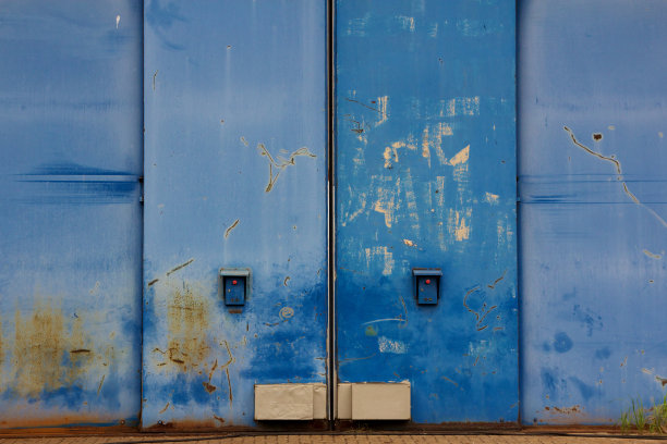 蓝色机库门图片下载