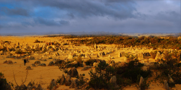 尖峰时刻WA图片下载