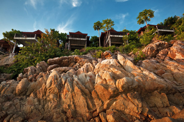 奇异的热带海滩。图片下载