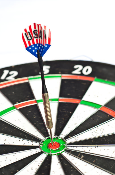 飞镖上图片下载