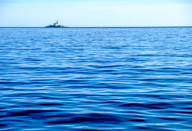 古老的灯塔图片下载