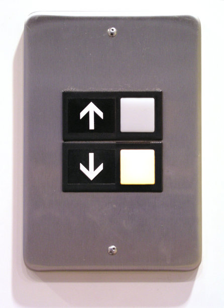 下电梯图片下载