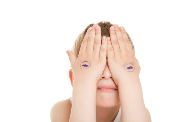 隐藏的眼睛图片下载