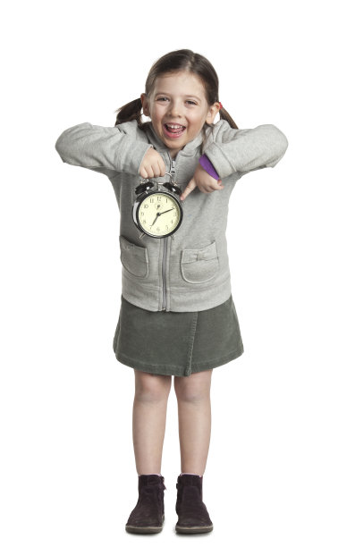 孩子指着闹钟图片下载