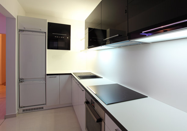 现代厨房图片下载