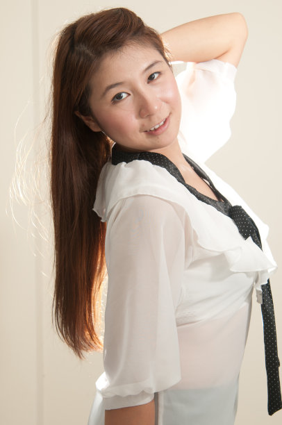 微笑女人的肖像图片下载