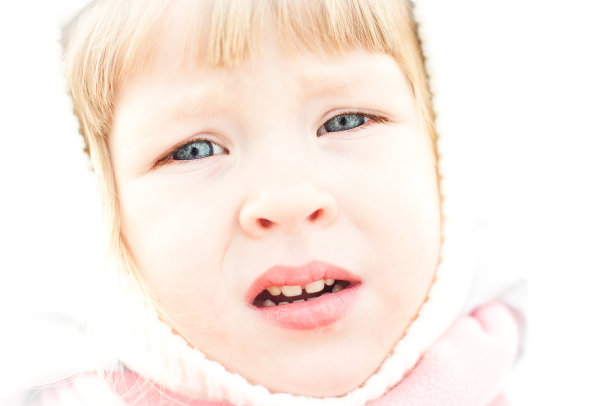 悲伤的孩子图片下载