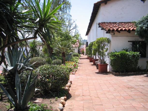 历史的天井图片下载