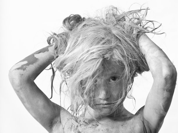 肮脏的女孩图片下载