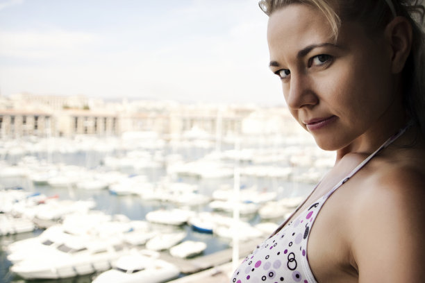 女人在马赛图片下载