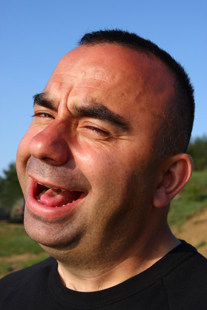 有趣的看图片下载