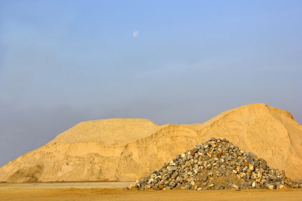 石头砂质土图片下载