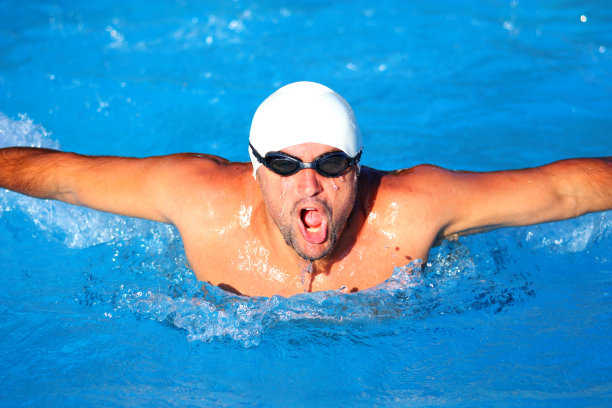 游泳运动员图片下载