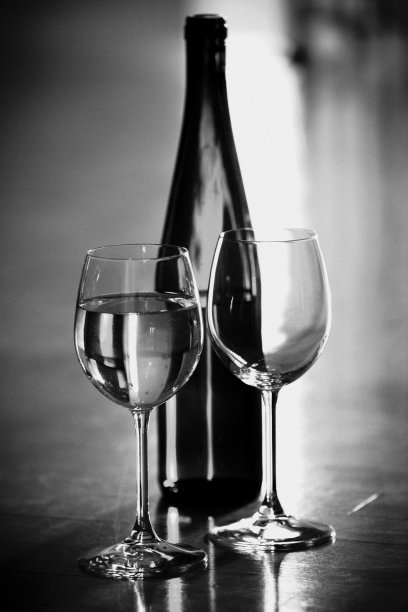 白葡萄酒图片下载